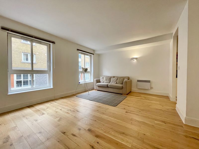 Property photo 2 of 8 Photo 7