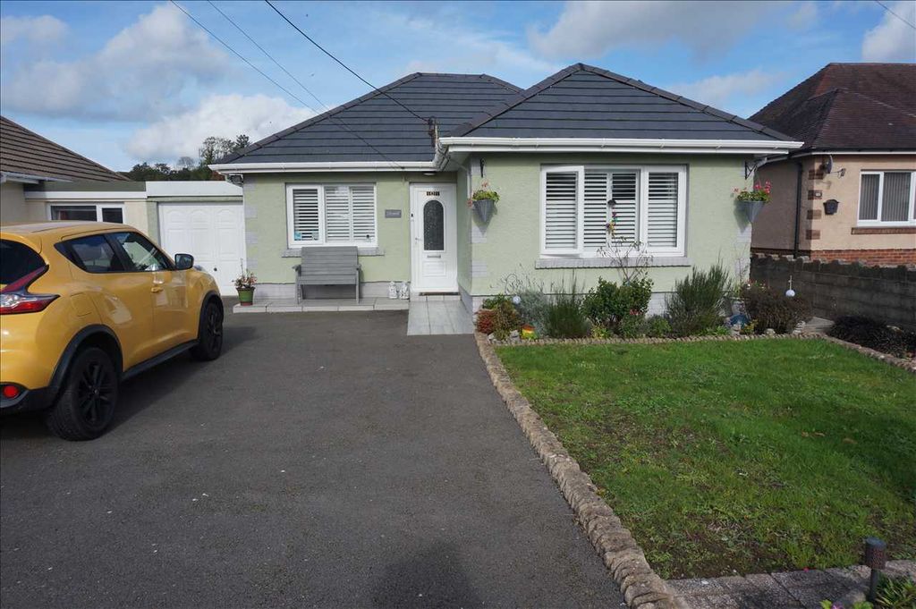 Property photo 1 of 16 Main Picture