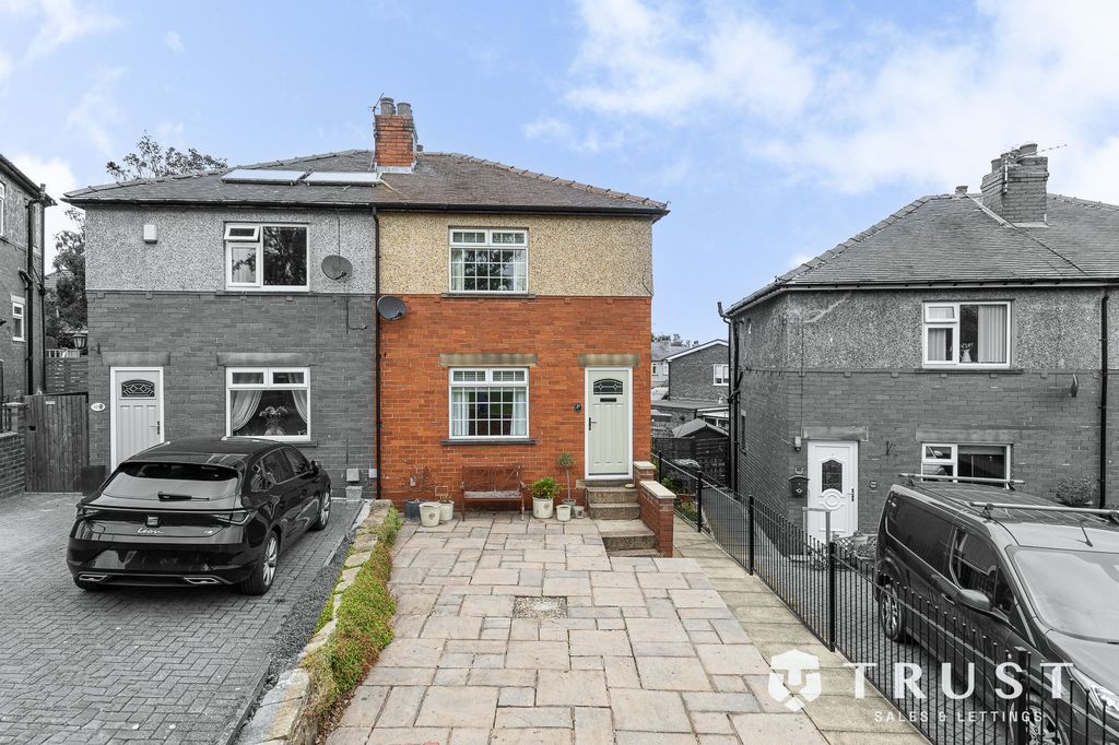 Property photo 1 of 38