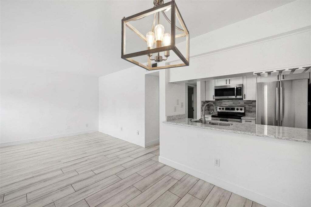 Property photo 3 of 20 <Alttext/>