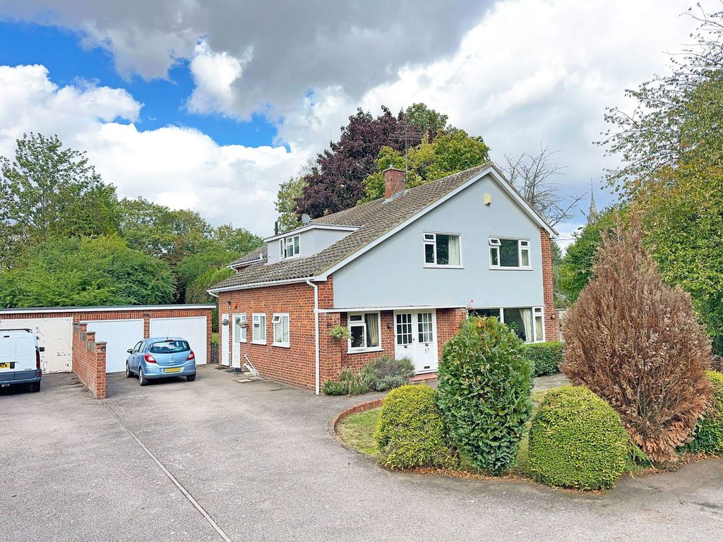 Property photo 1 of 26
