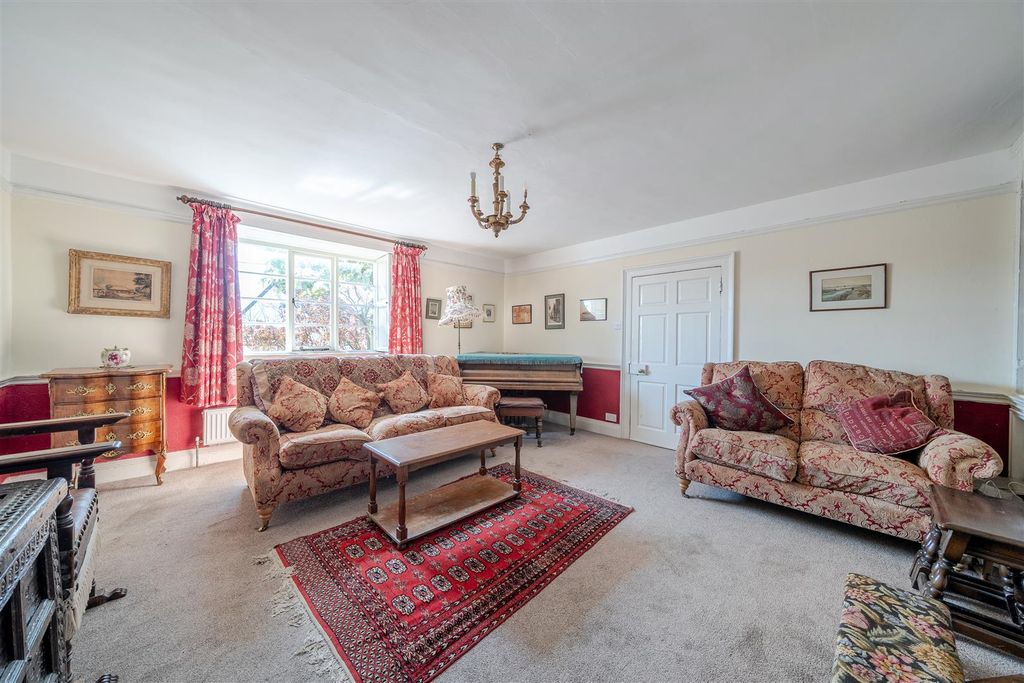 Property photo 2 of 18 1420567-23-69Bac48d4Ede5.Jpg