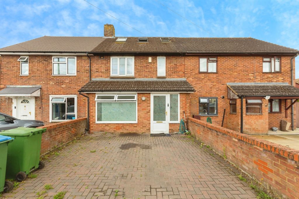 Property photo 1 of 17