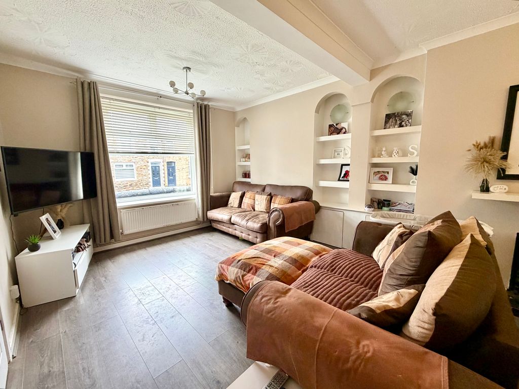 Property photo 3 of 18 Img_1642