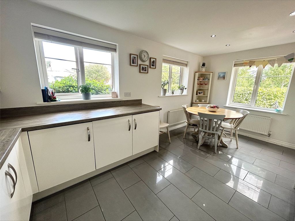 Property photo 2 of 15 Picture No. 02