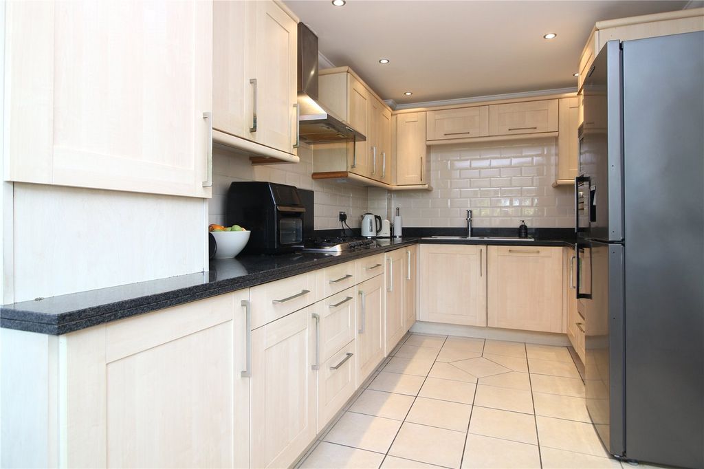 Property photo 2 of 12 Picture No. 02