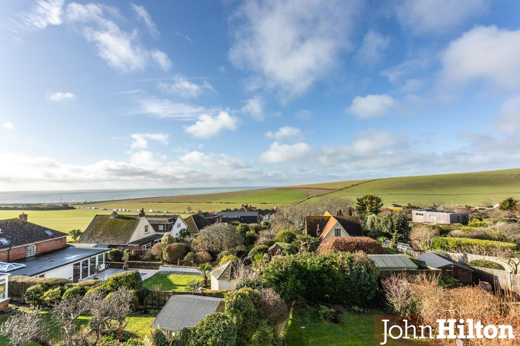 Property photo 2 of 20 Ainsworth Avenue-41.Jpg