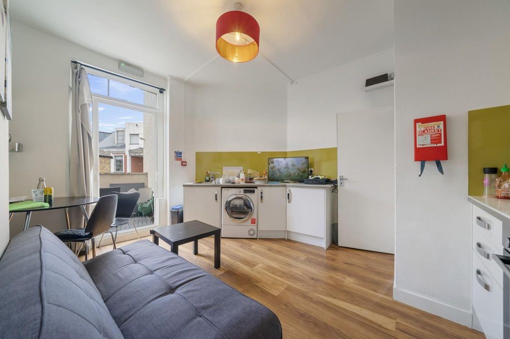 Property photo 3 of 12 3.Jpg