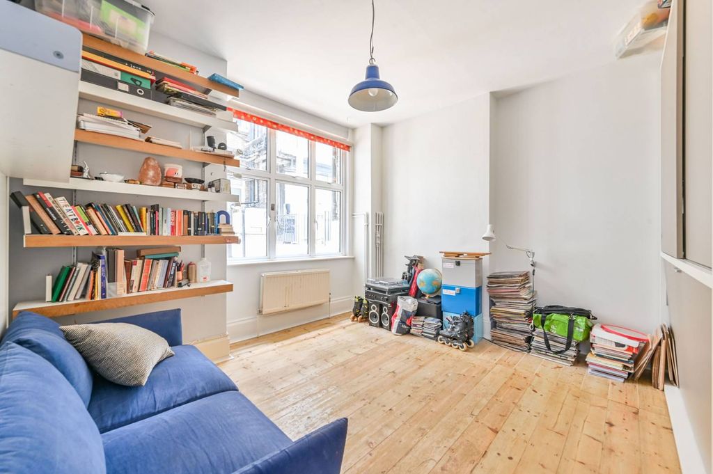 Property photo 3 of 7