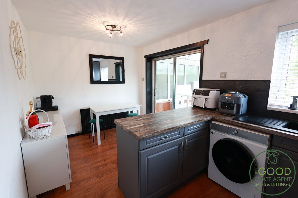 Property photo 3 of 22