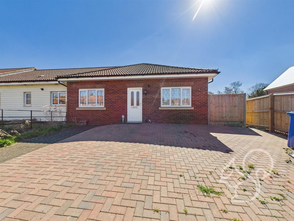 Property photo 1 of 10 Front