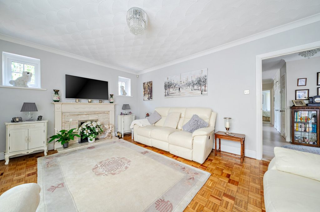 Property photo 3 of 14 1511312-13-6A870c...