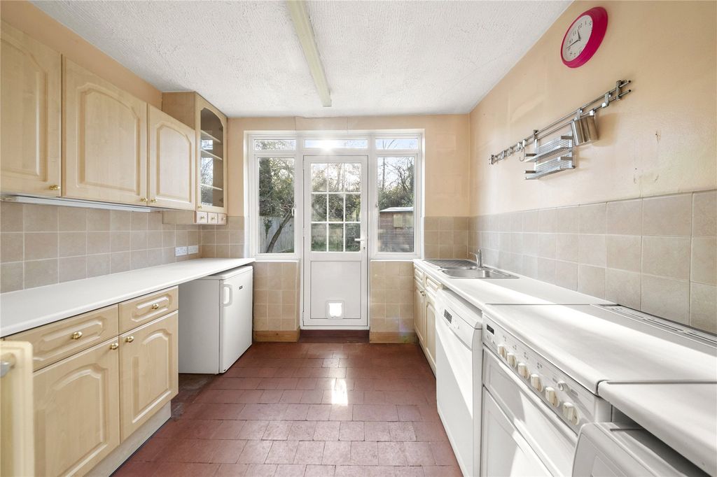 Property photo 3 of 18 Picture No. 09