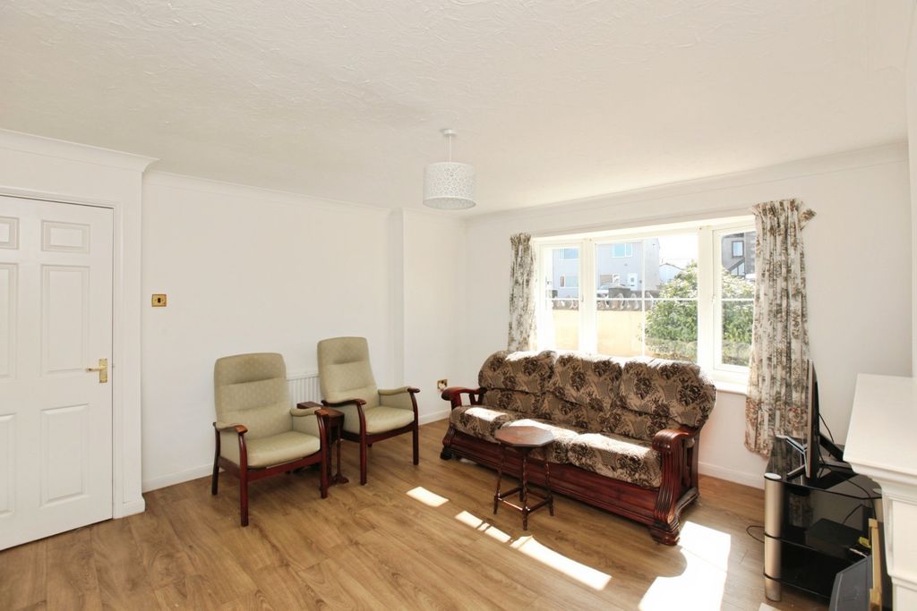 Property photo 3 of 20 Image 3
