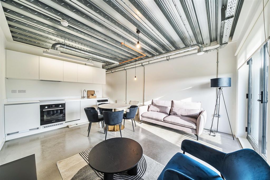 Property photo 1 of 12 1350222-7-68c056Ef60Bf4.Jpg