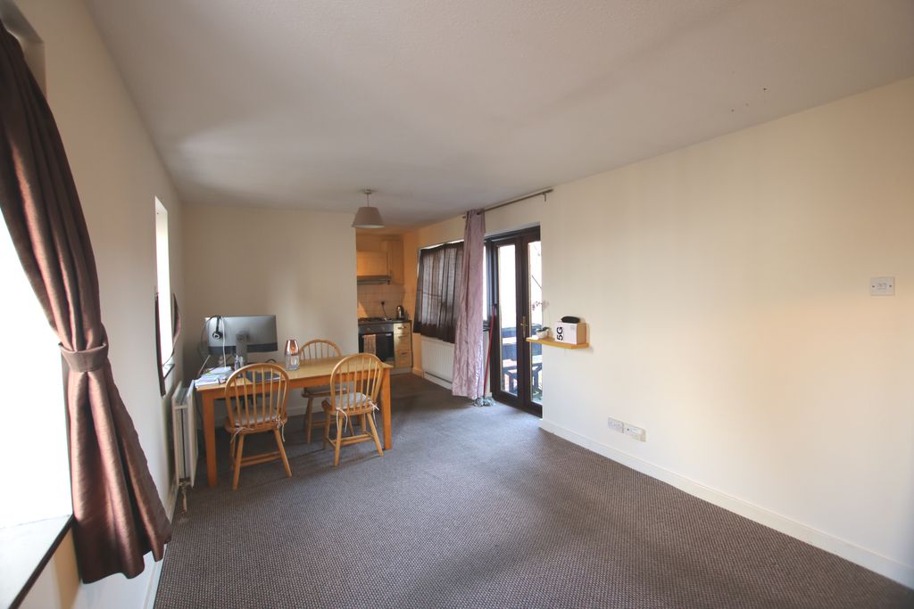 Property photo 1 of 7 Ed3