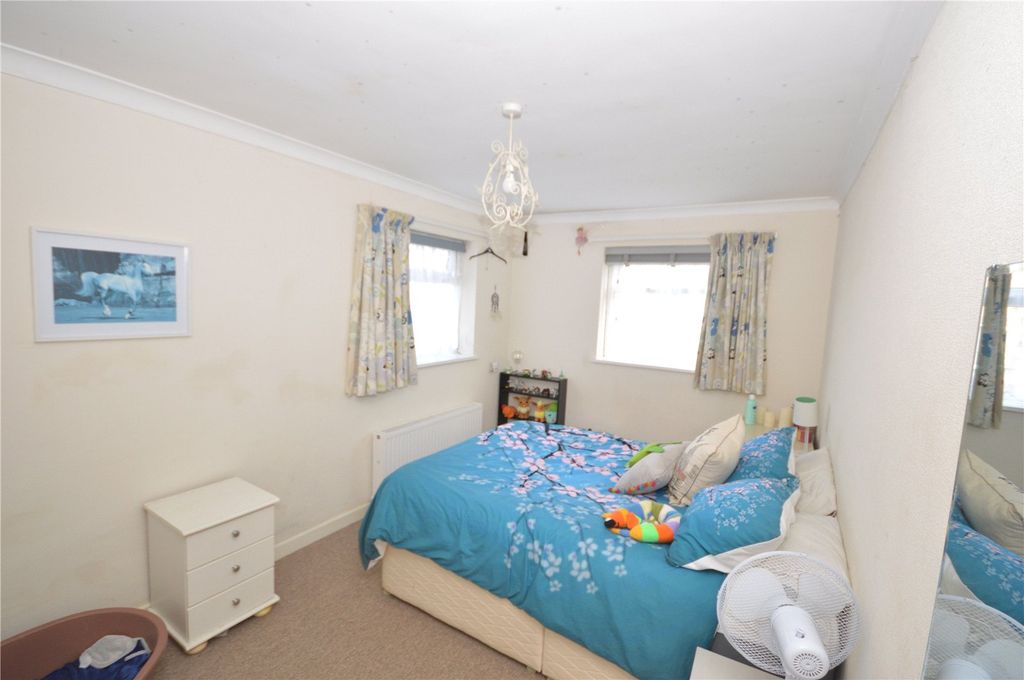 Property photo 3 of 6 Picture No. 05