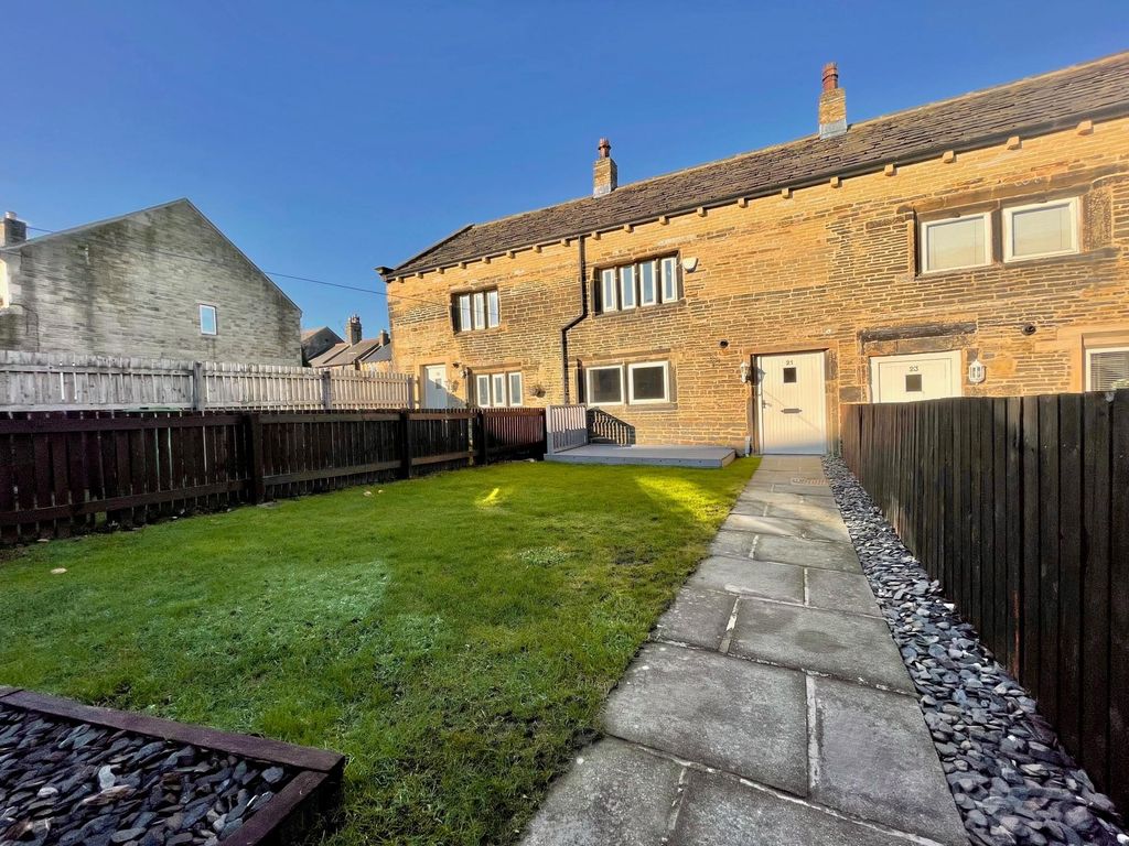 Property photo 1 of 12 0 General