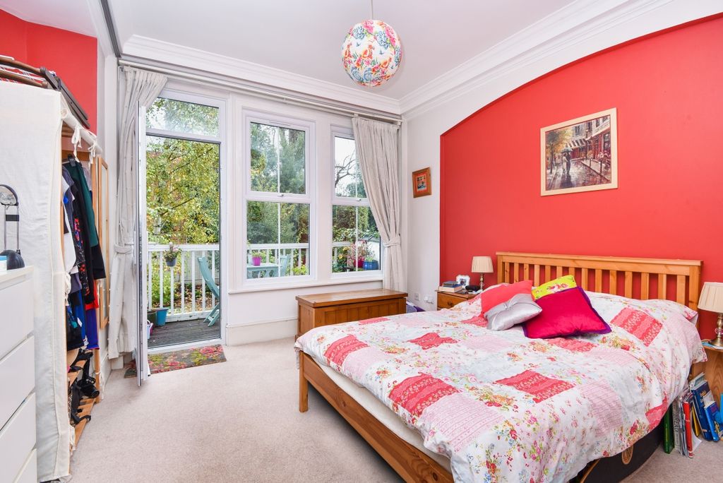 Property photo 3 of 6 403201 (3)