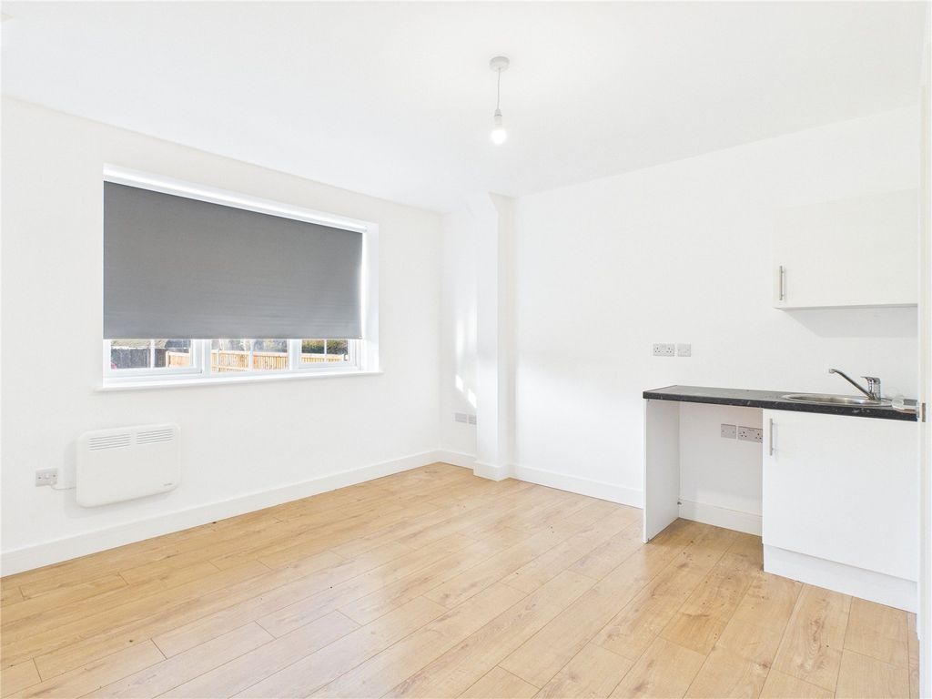 Property photo 2 of 6 Picture No. 02