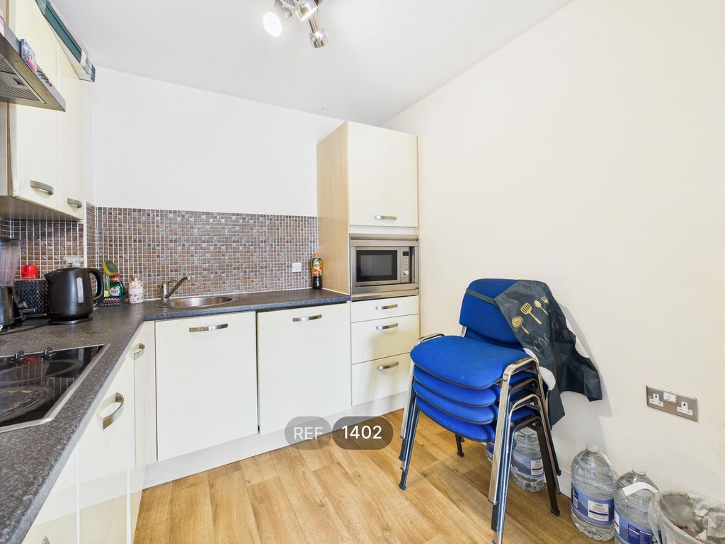 Property photo 2 of 15 Kitchen / Living Area