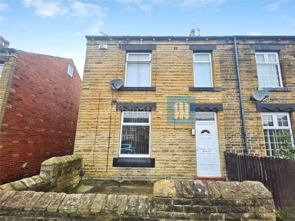 Property photo 2 of 14 Picture No. 17