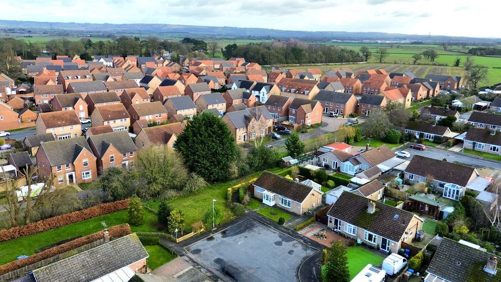 Property photo 2 of 12 Photo 15