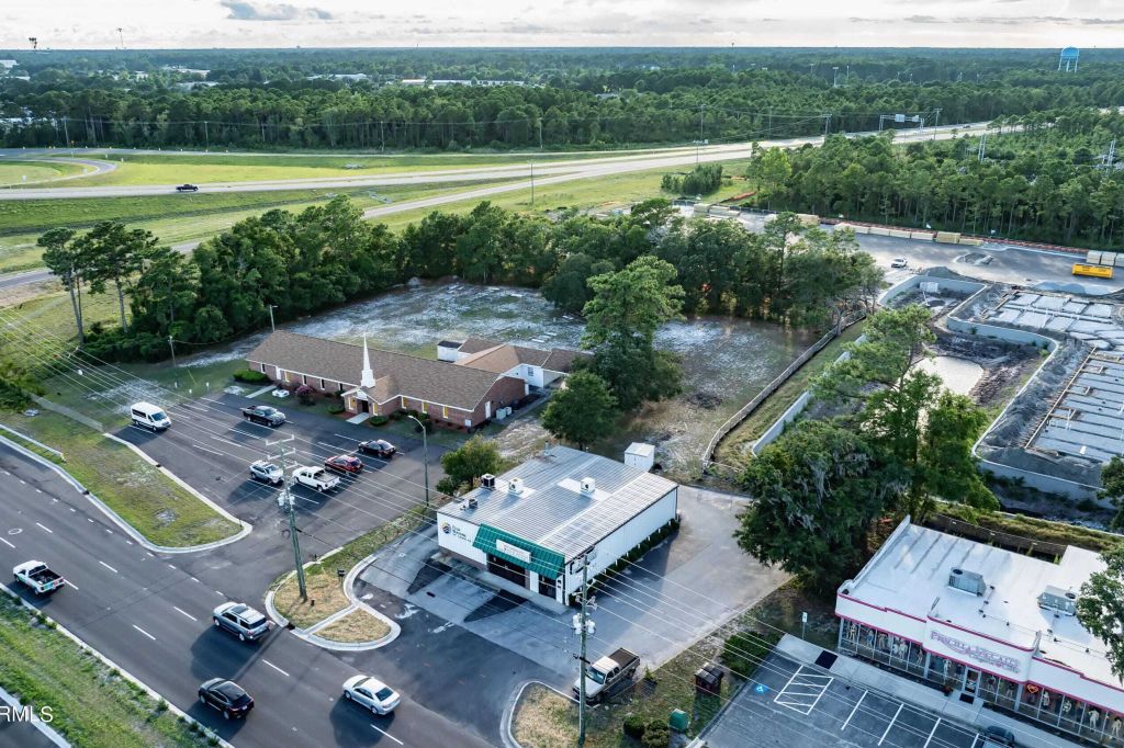 Property photo 1 of 29