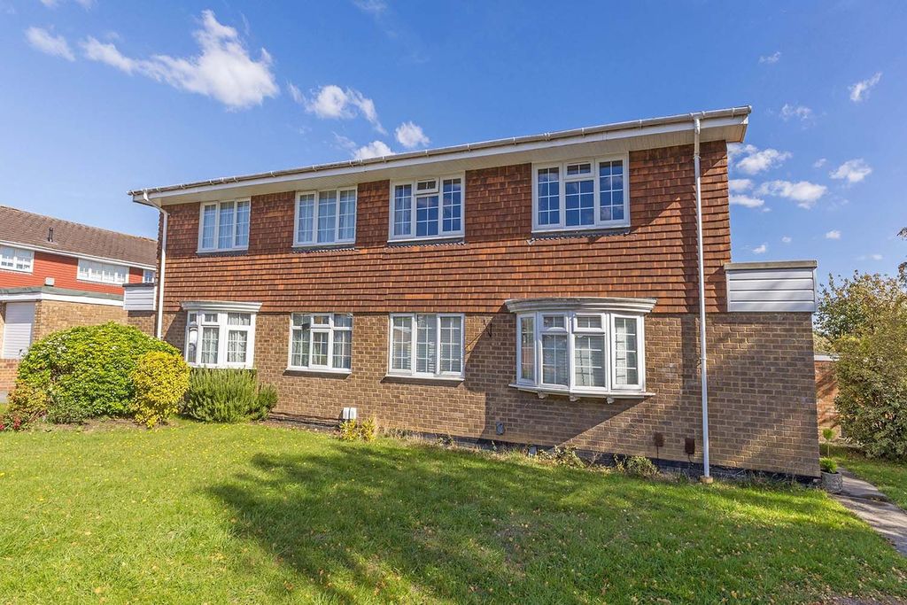 Property photo 2 of 14