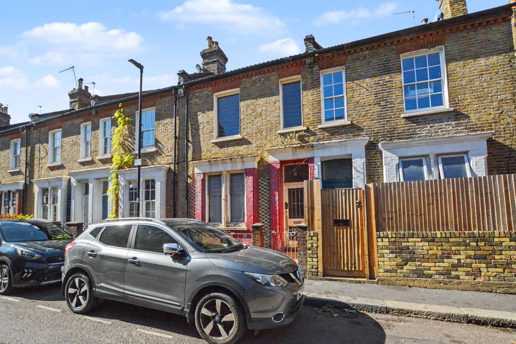 Property photo 1 of 17 4 Nelsons Row, Clapham, London, Sw4 7Jt