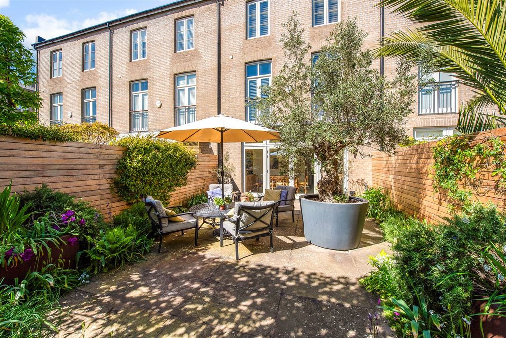 Property photo 1 of 18 The Property