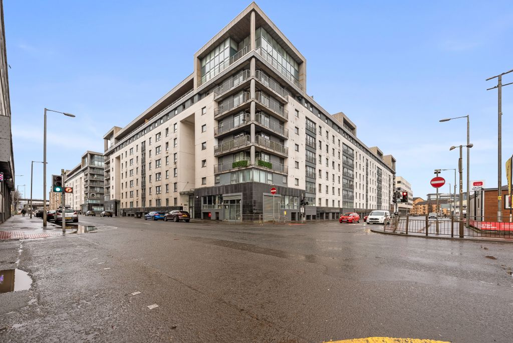 Property photo 1 of 24 Dsc02583