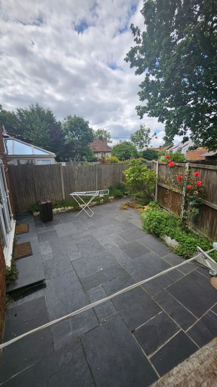Property photo 3 of 5