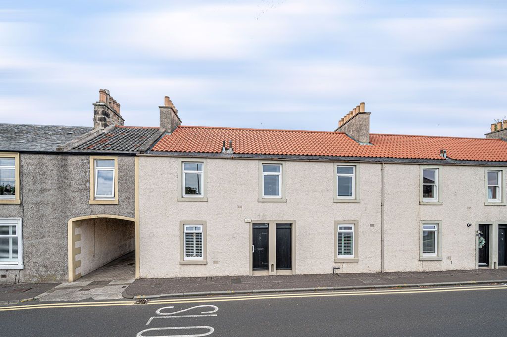 Property photo 1 of 20 External