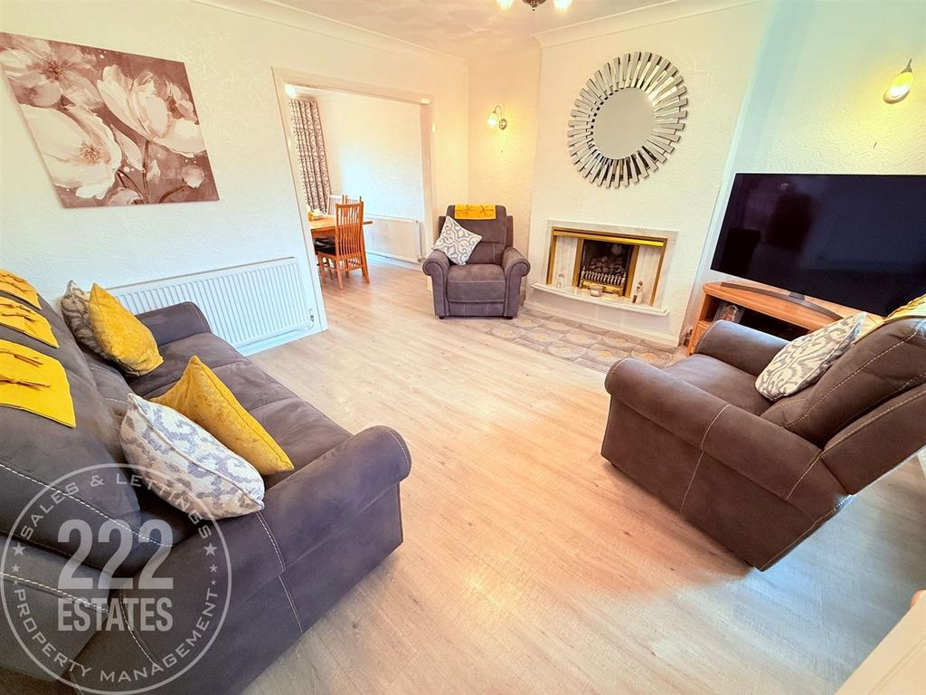 Property photo 3 of 27 Photo-2025-10-14-18-05-04.Jpg