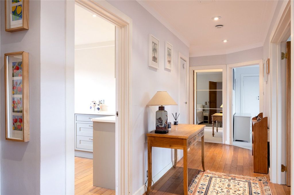 Property photo 2 of 11 Picture No. 11