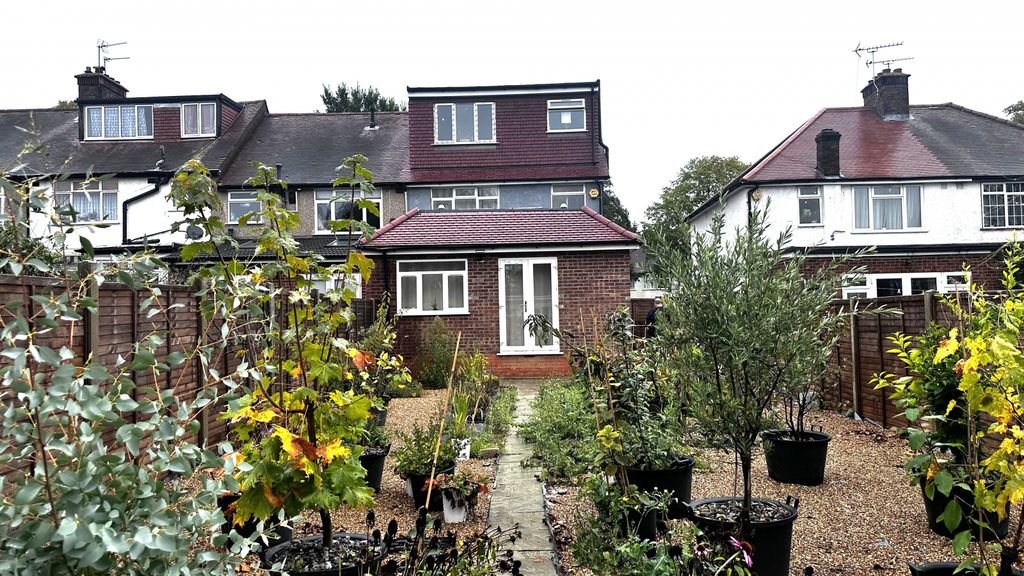 Additional image 12 of 5 bed end terrace house for saleWhitton Avenue East, Greenford UB6