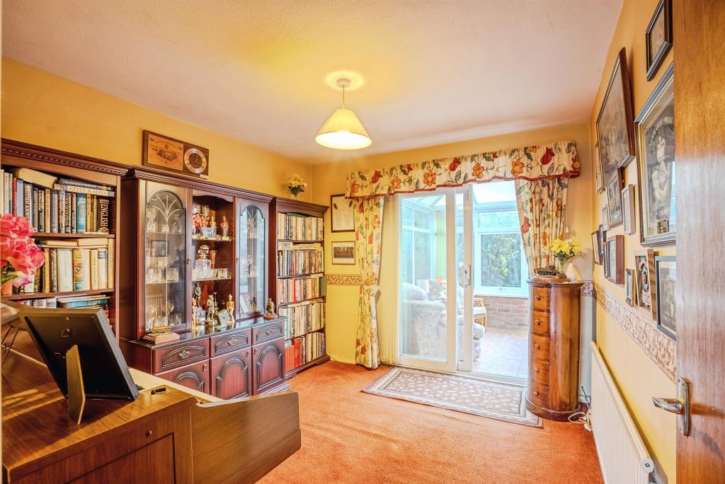 Property photo 2 of 21