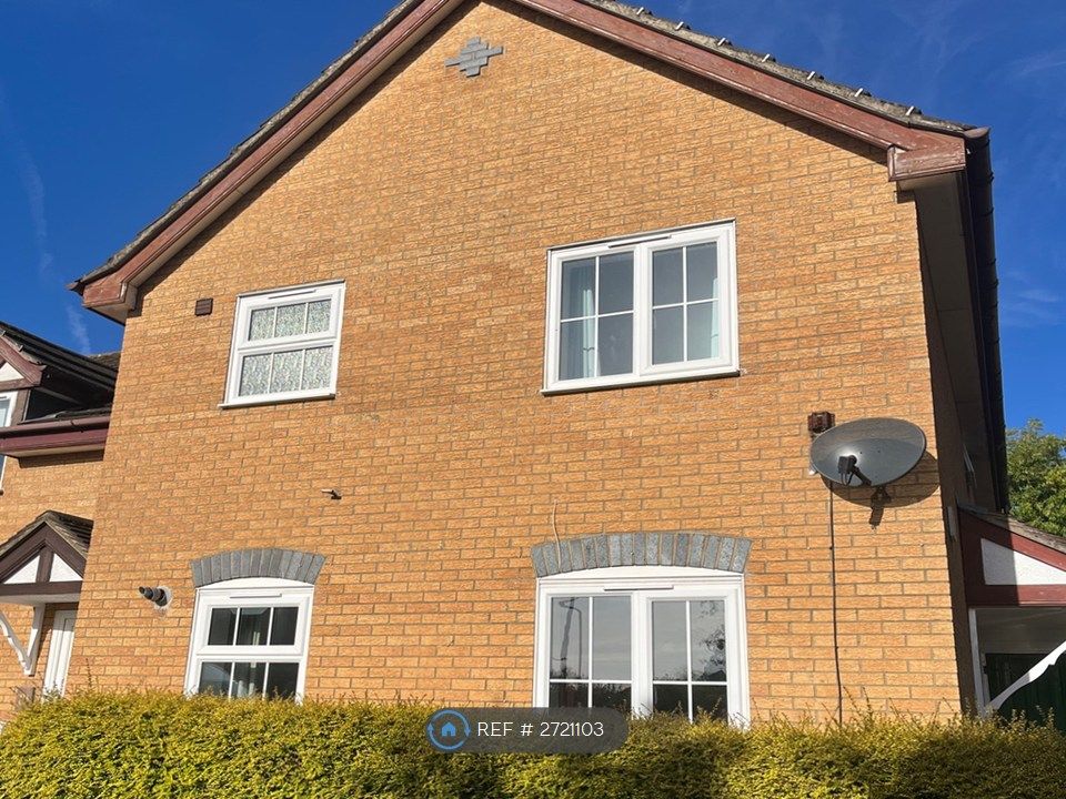 Property photo 2 of 17