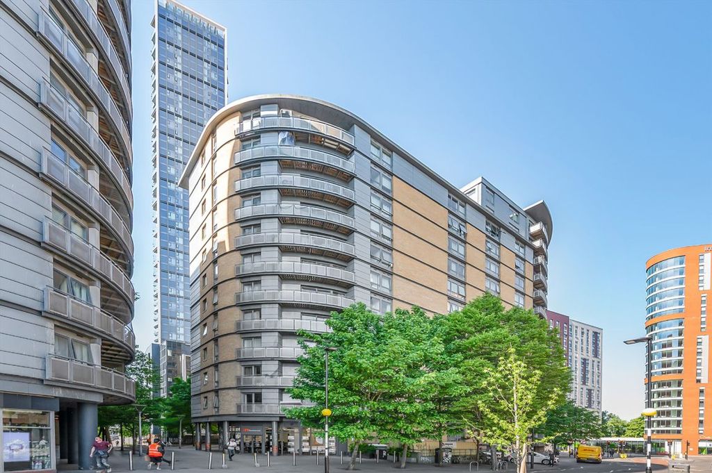 Property photo 1 of 5