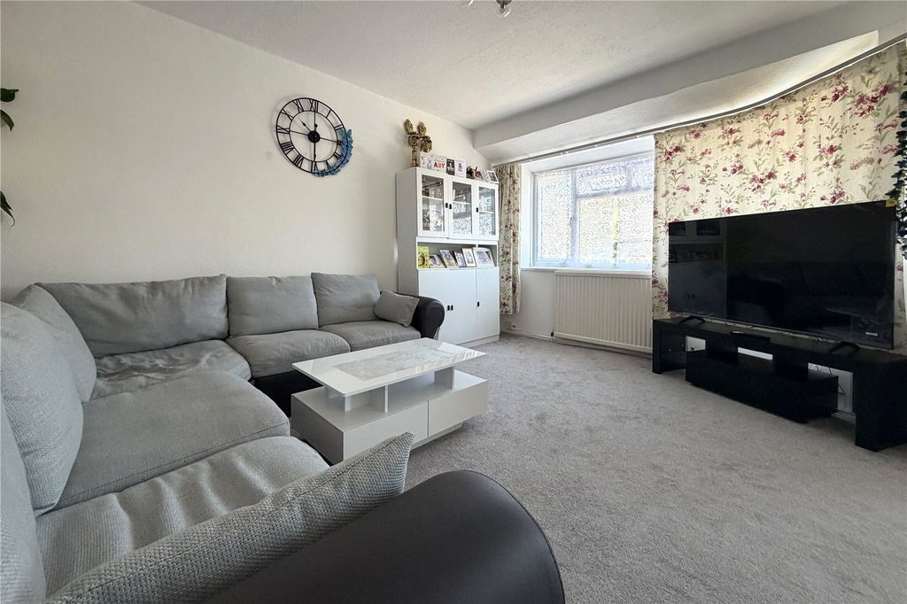 Property photo 3 of 8 Picture No. 06