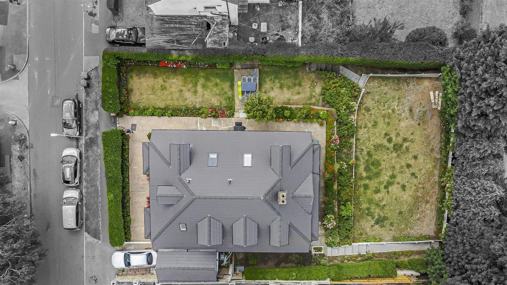 Property photo 2 of 28 Drone