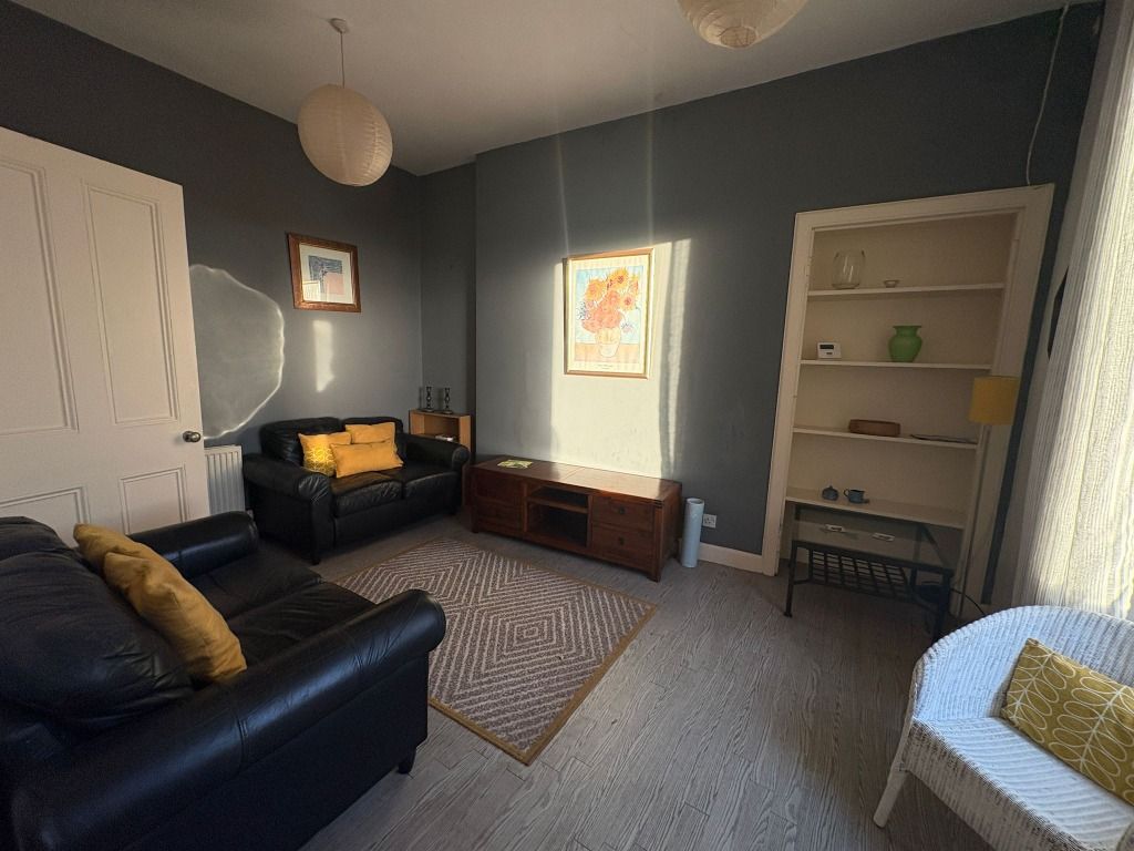 Property photo 2 of 10 Photo 2