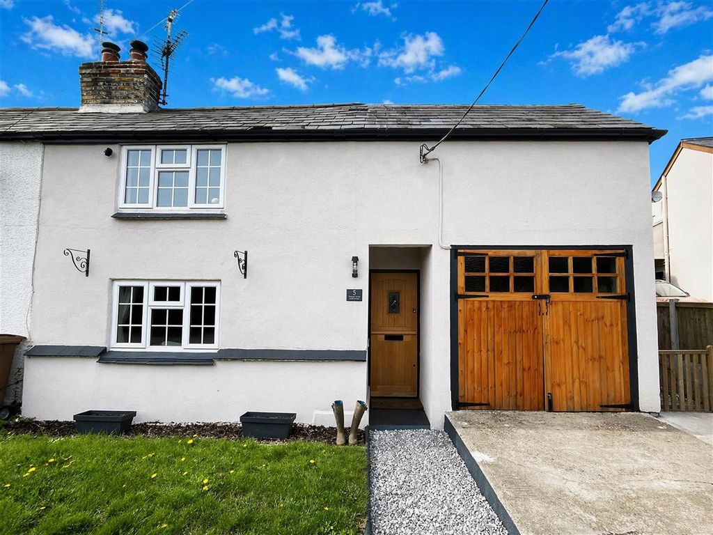Property photo 1 of 29 cd5910d8-3d89-4E5c-A9Fd-Fdf68B4927Ac.Png