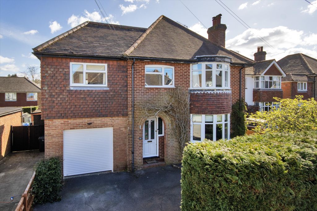 Property photo 1 of 17 Image