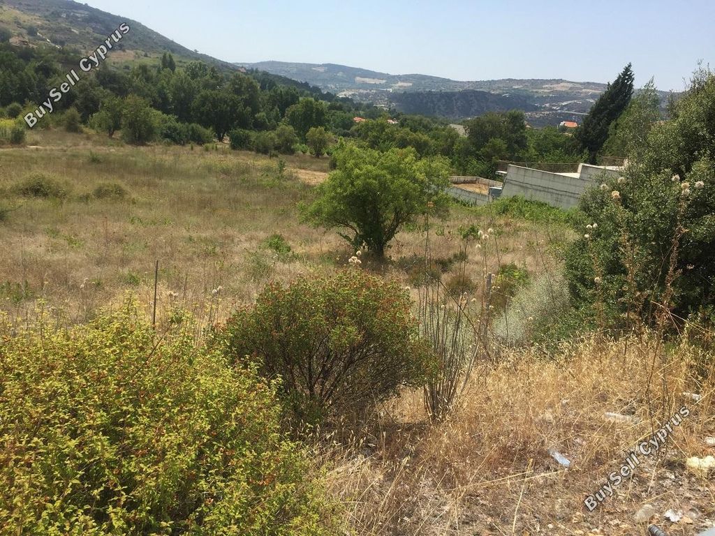 Property photo 1 of 3