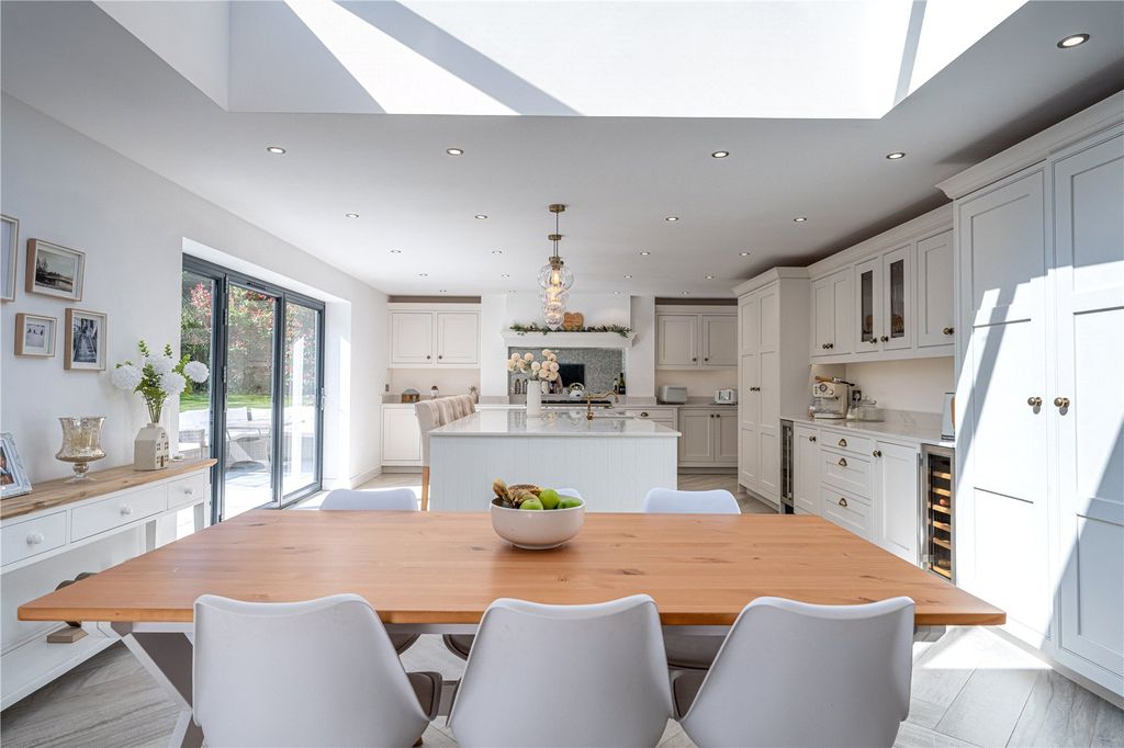 Additional image 9 of 4 bed detached house for saleCarnoustie, Tamworth, Staffordshire B77