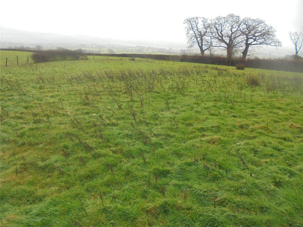 Property photo 2 of 5 Picture No. 02