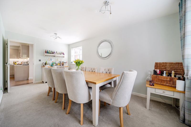 Property photo 3 of 21 Dining Room