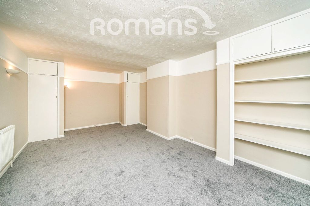 Property photo 2 of 11 1Y1A6341-2